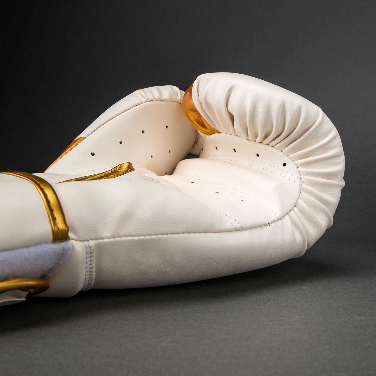 Venum Challenger 2.5 Guantoni da Boxe – Bianco/Oro