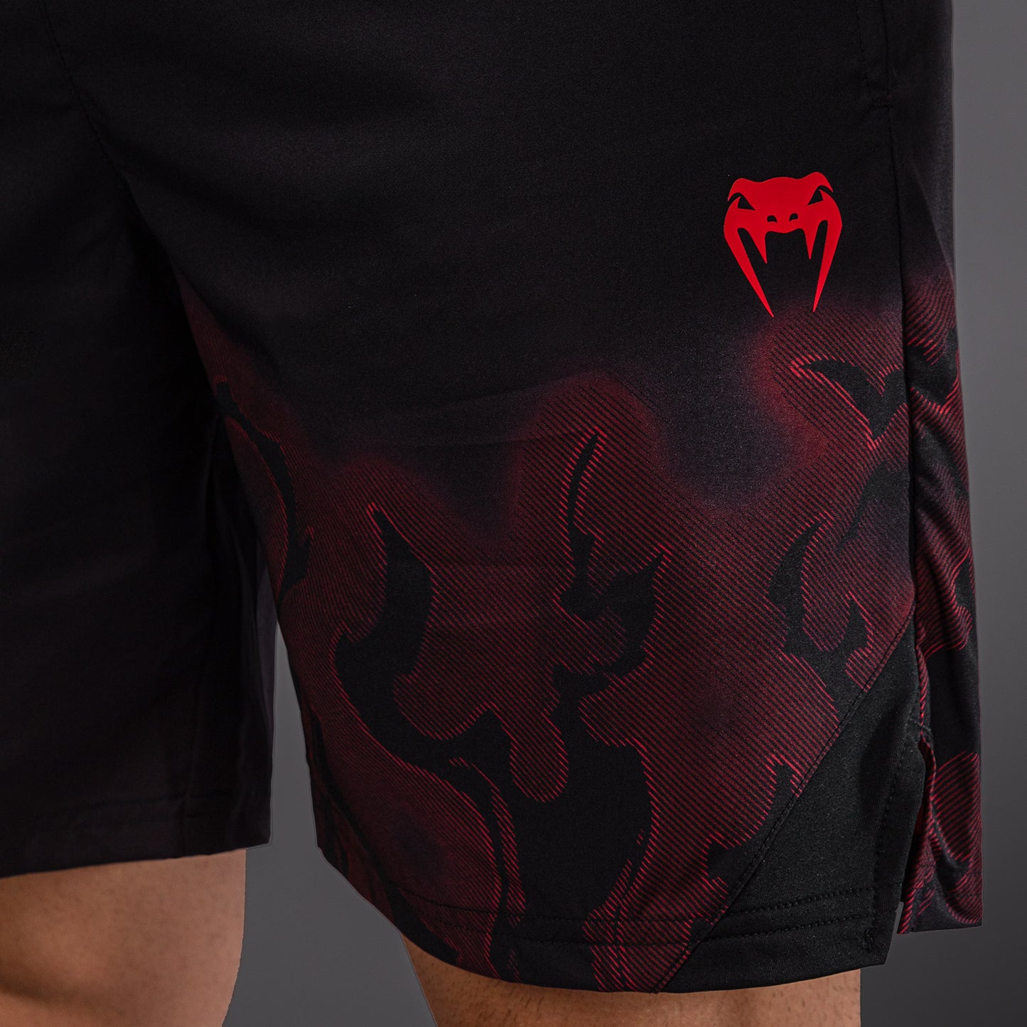 Venum Spectre Pantaloncini da Allenamento – Nero/Rosso