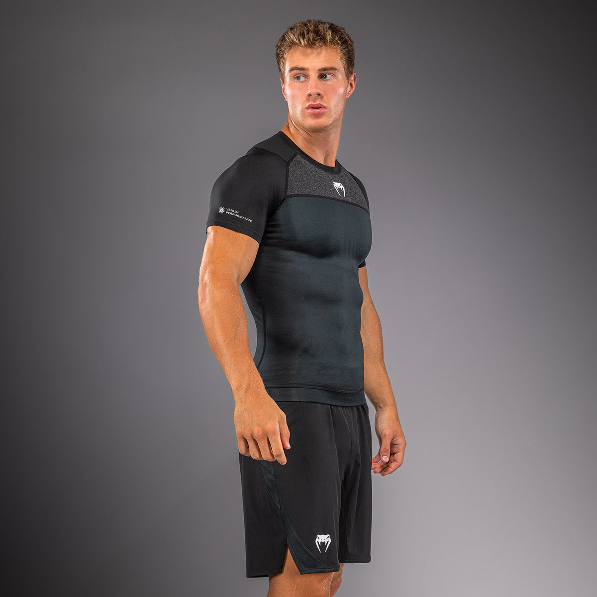 Venum G-Fit Scale Rashguard a maniche corte - Nero
