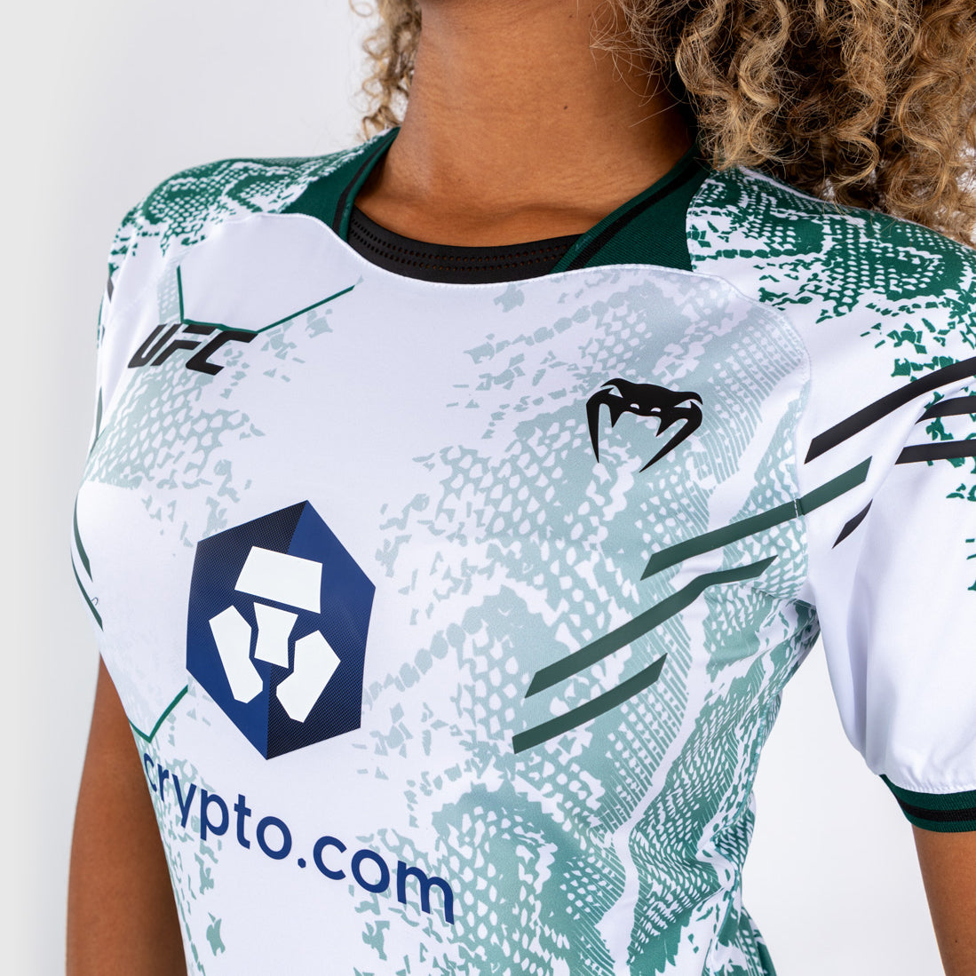 UFC Adrenaline by Venum Personalized Authentic Fight Night Maglia Walkout donna - Emerald Edition - bianco/verde