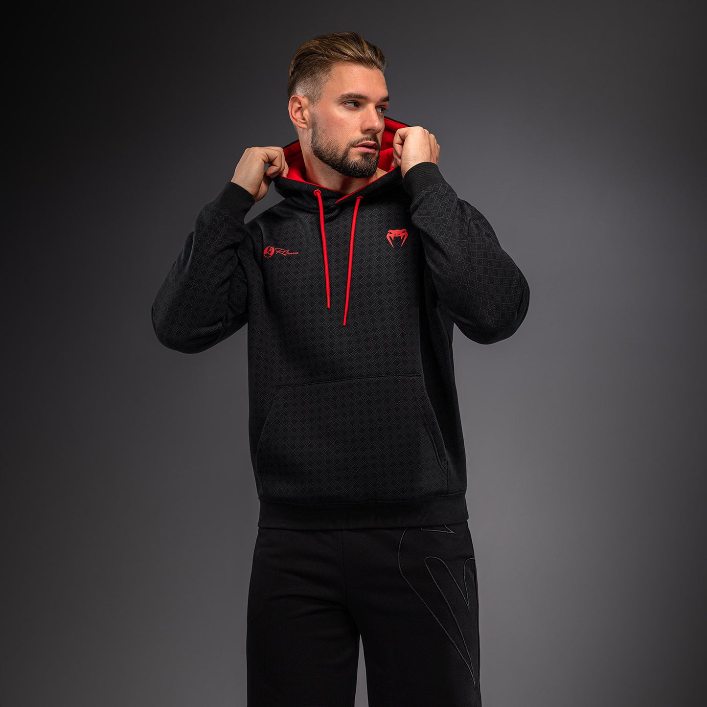 Venum x Roger Gracie Signature Felpa con Cappuccio - Nero/Rosso