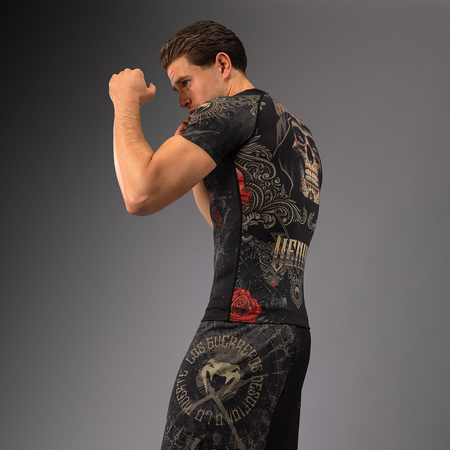 Venum Santa Muerte 5.0 Rashguard a maniche Corte - Nero Profondo/Oro