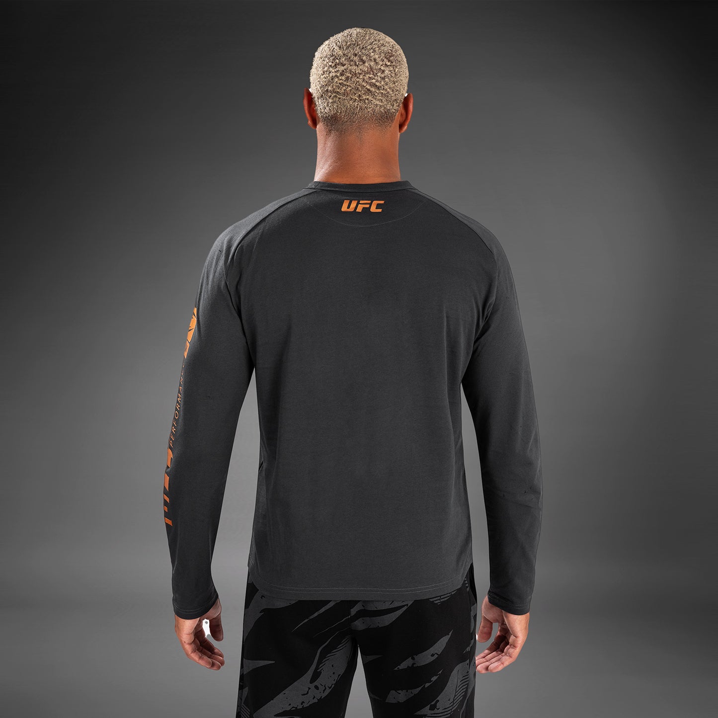 UFC Adrenaline by Venum Fight Week Maglietta A Manica Lunga da Uomo - Antracite Grigio