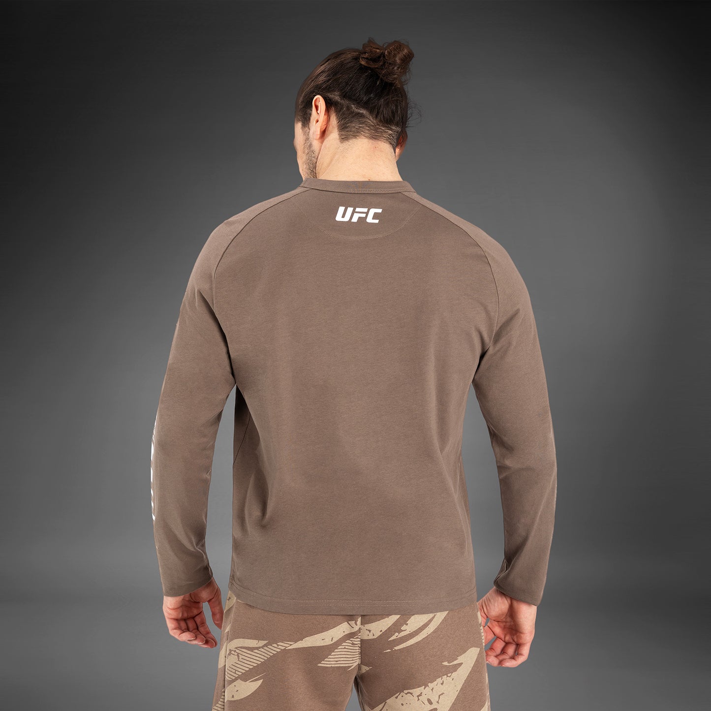 UFC Adrenaline by Venum Fight Week Maglietta A Manica Lunga da Uomo - Bronzo