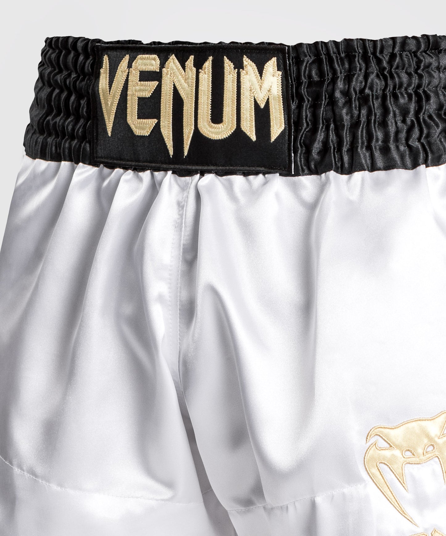 Pantaloncini Venum Classic Muay Thai - Nero/Bianco/Oro
