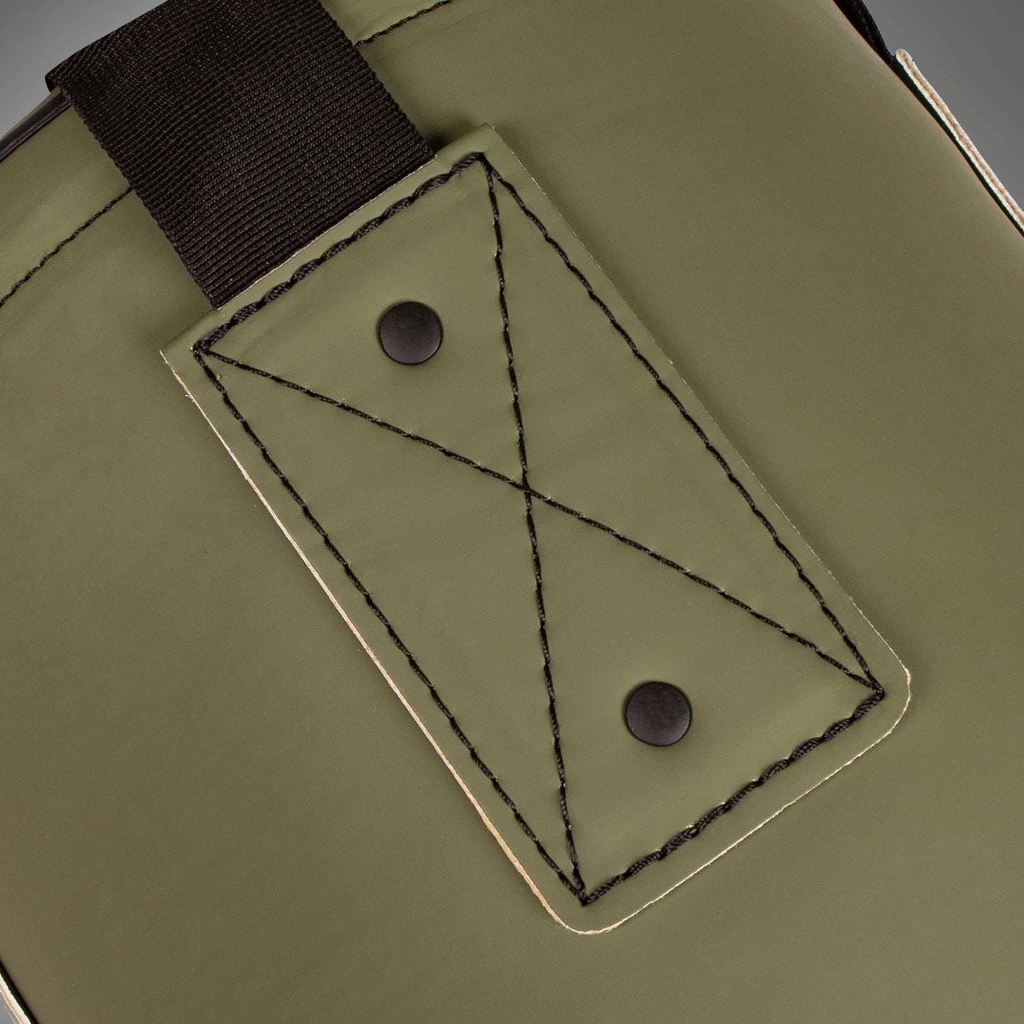 Venum Origins Boxing bag - Cachi/Nero (montaggio a soffitto incluso)