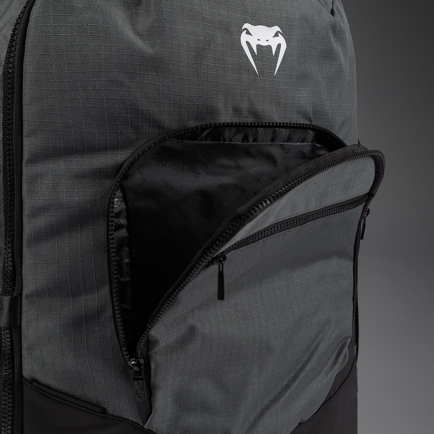Venum Evo 2 Xtrem Zaino (50-63L) – Grigio Tempesta