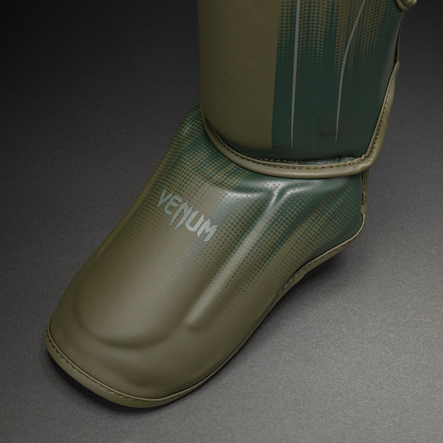 Venum Stealth Paratibie – Kaki/Verde Scuro