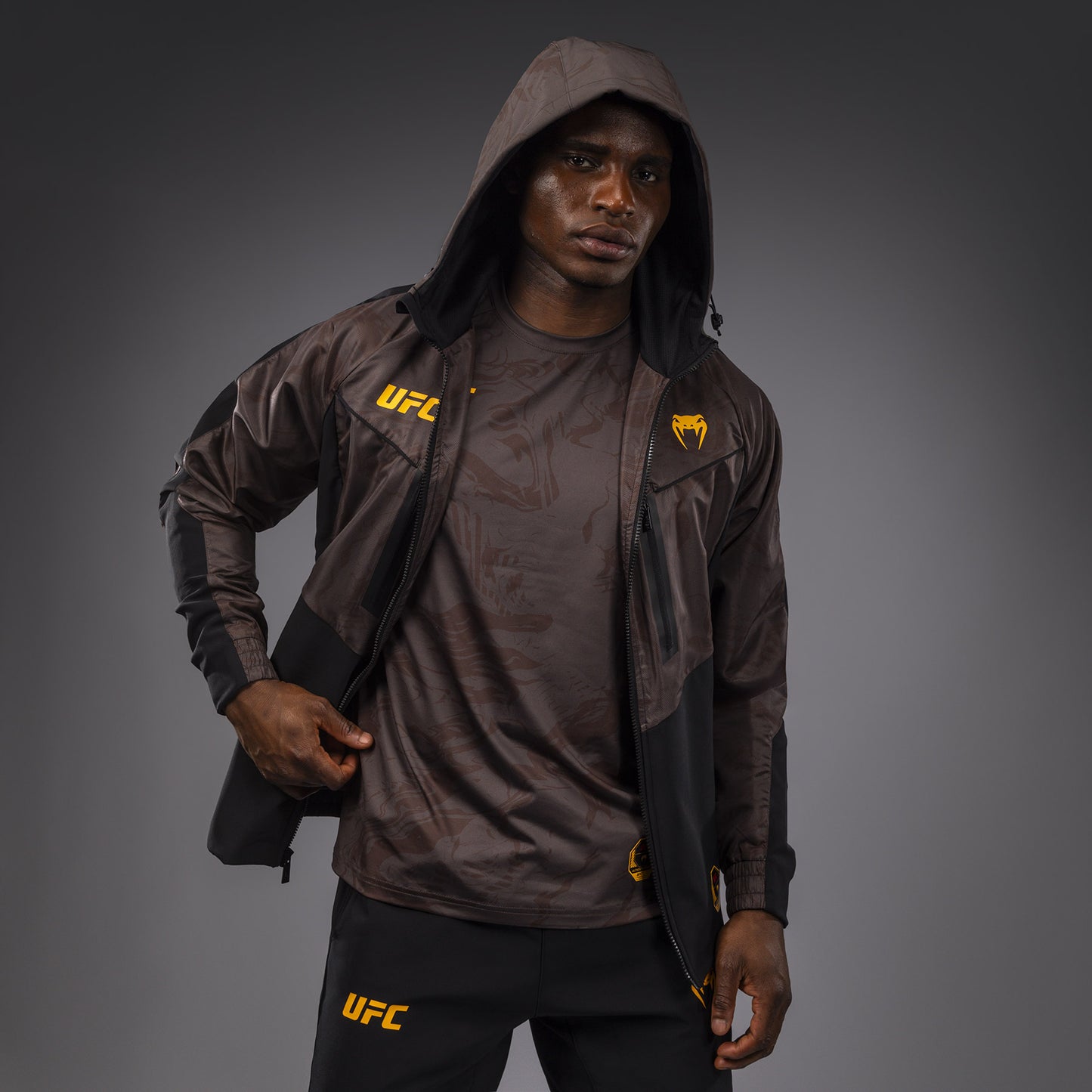 UFC Fusion by Venum Fight Week Felpa con Zip per Uomo - Marrone terra