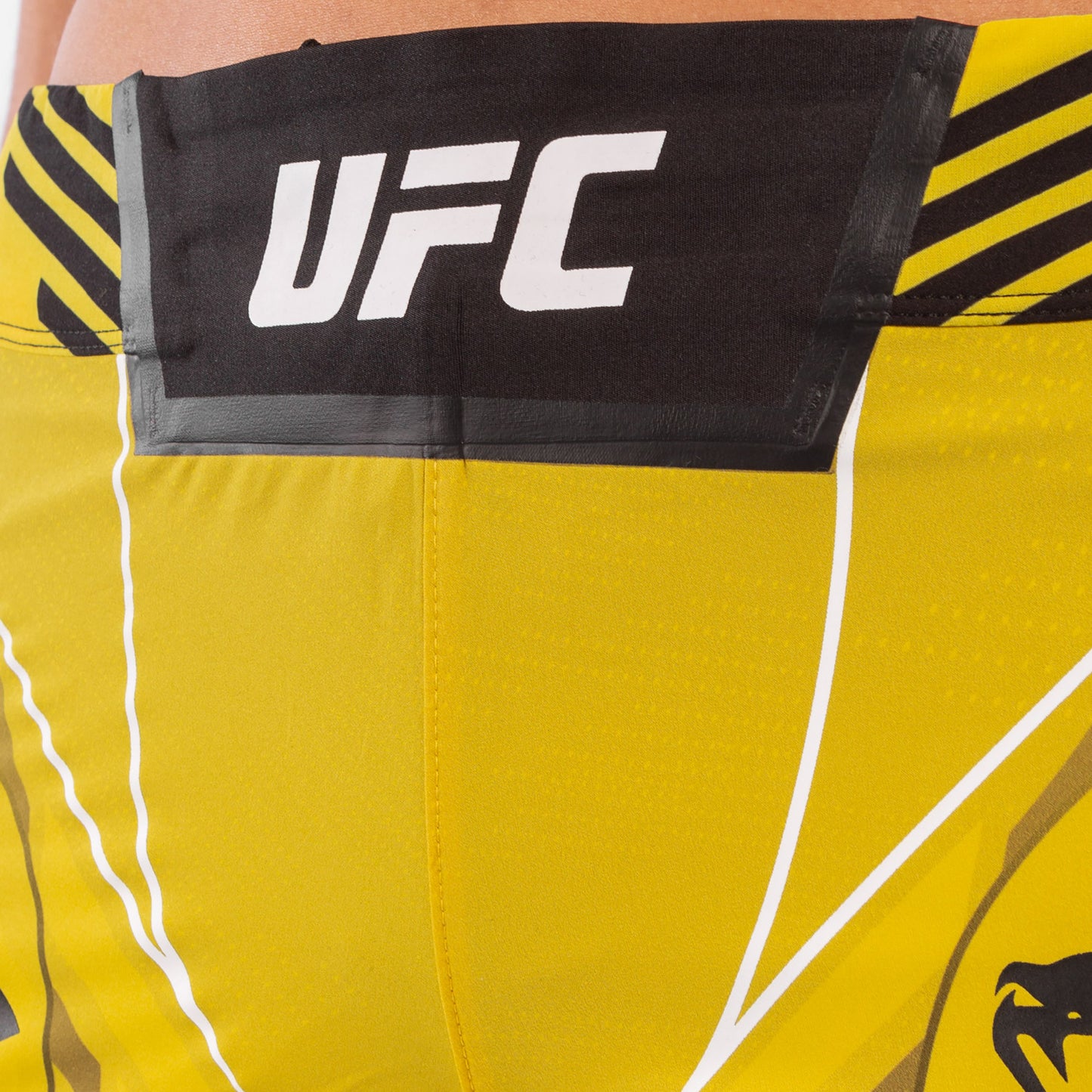 Fightshorts Donna UFC Venum Authentic Fight Night - Vestibilità Lunga - Giallo