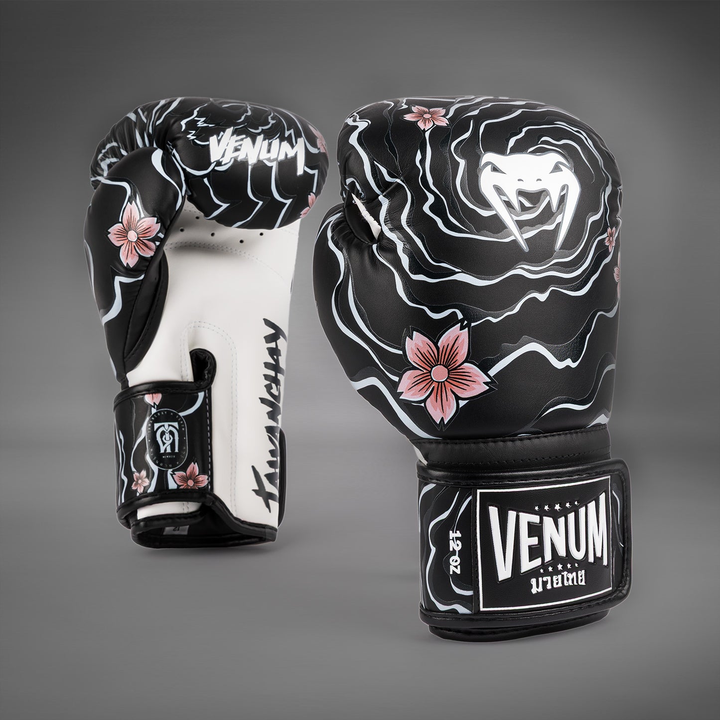 Venum x Tawanchay Guanti da boxe – Nero/Bianco