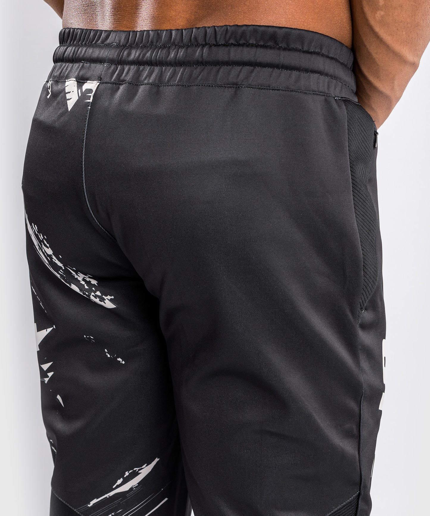 Pantalone jogger UFC Venum Authentic Fight Week 2.0 - nero/sabbia