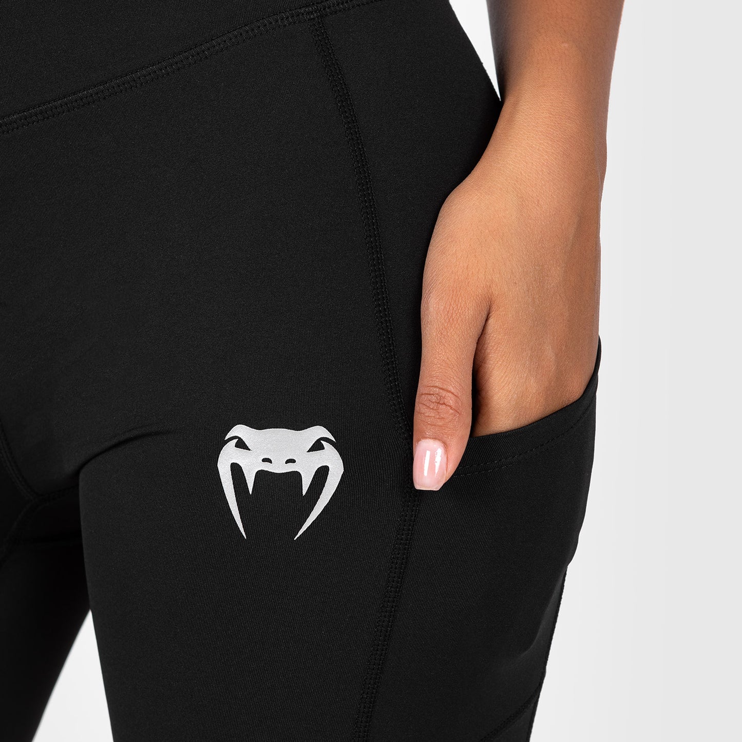 UFC Venum Performance Institute 2.0 Performance Tight da Donna - Nero/Rosso