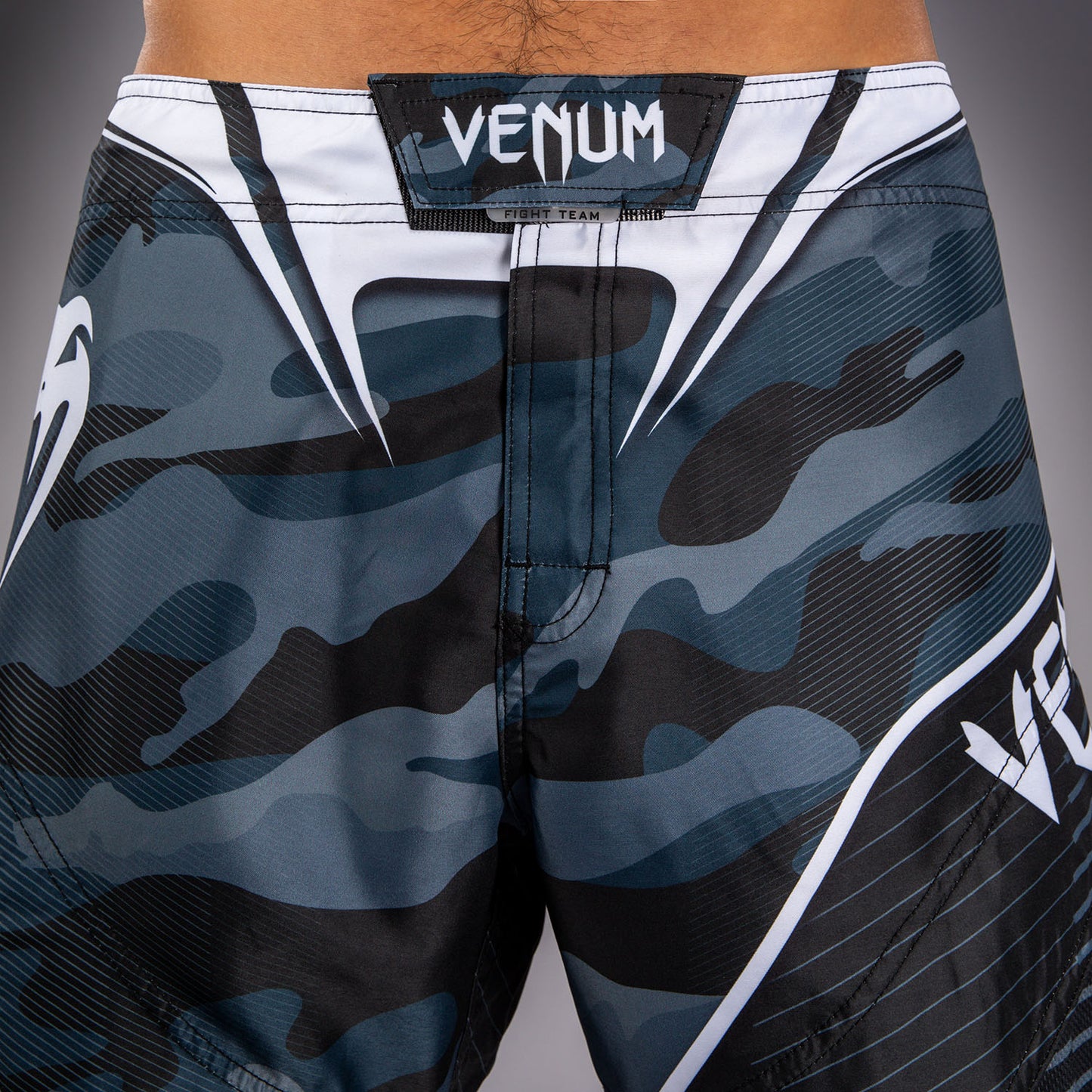 Venum Camo Hero Pantaloncini da Combattimento - Blu Navy Scuro/Blu