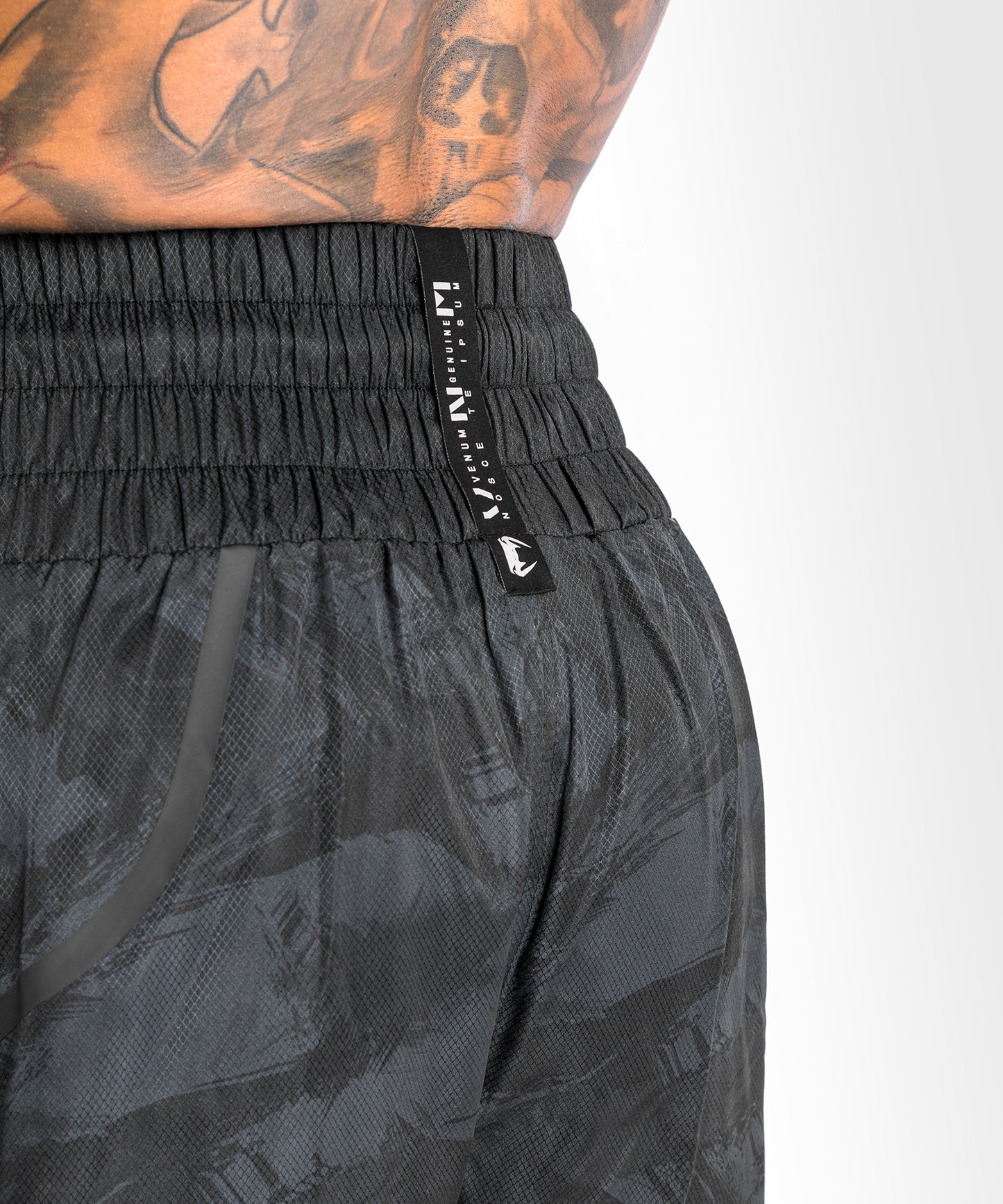 Pantaloncini da boxe Venum Electron 3.0 - Nero