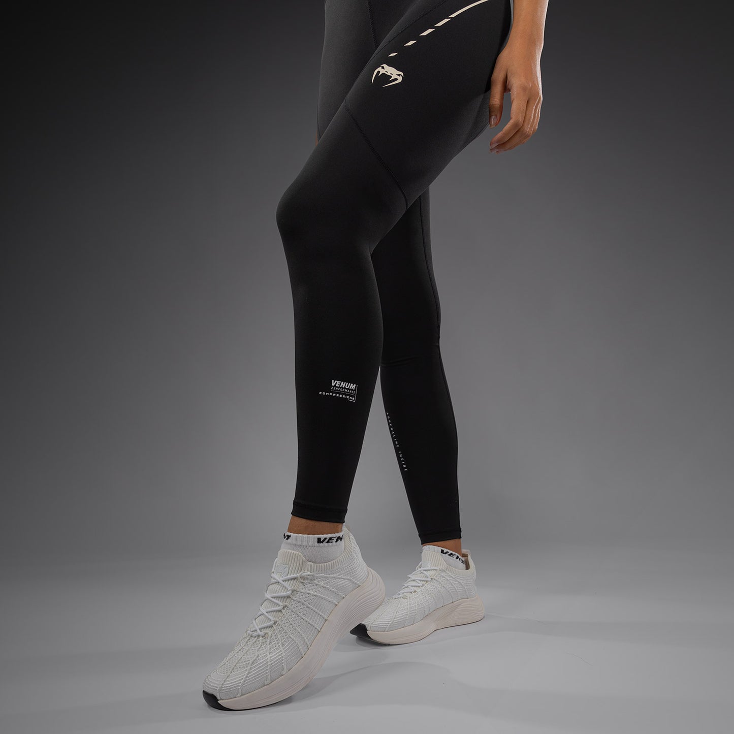 Venum Adrenaline Leggings da donna – Nero/Avorio