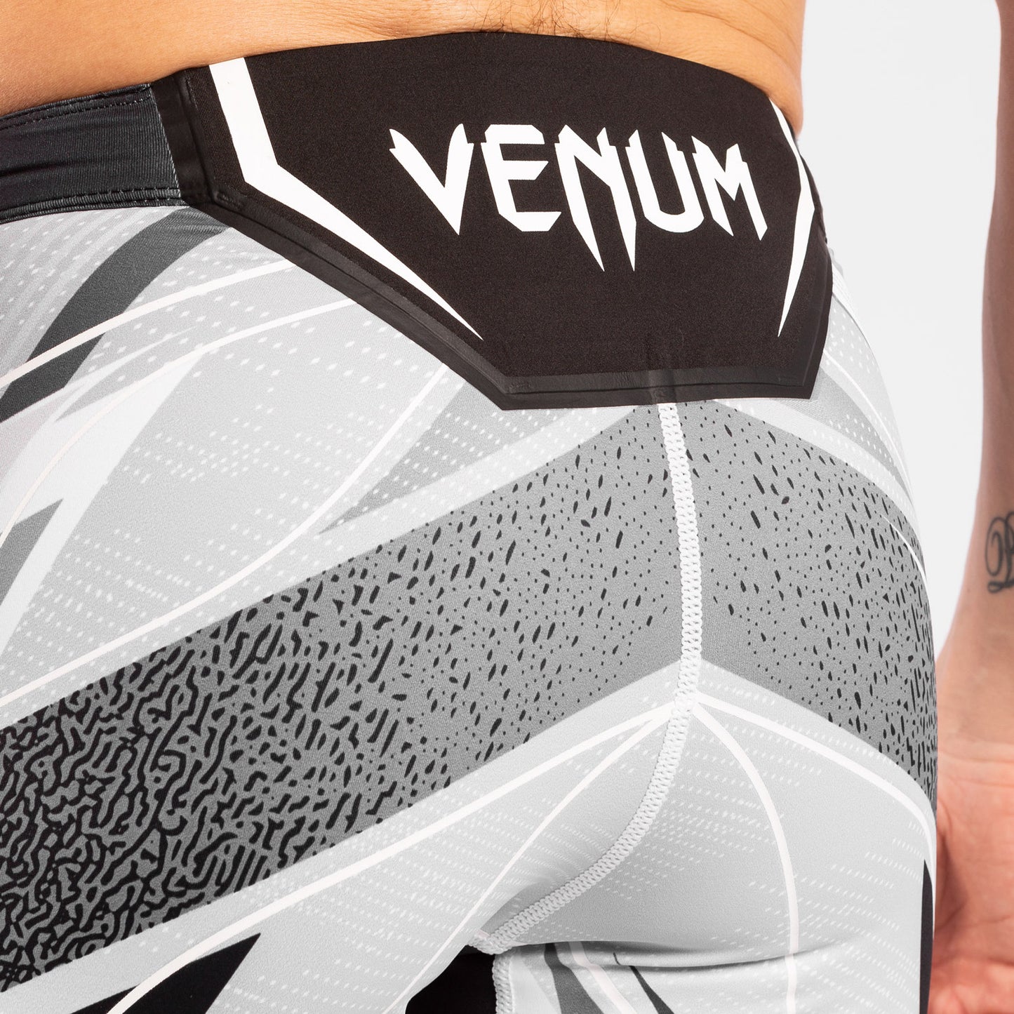 Pantaloncini da Vale Tudo Uomo UFC Venum Authentic Fight Night - Vestibilità Corta - Bianco