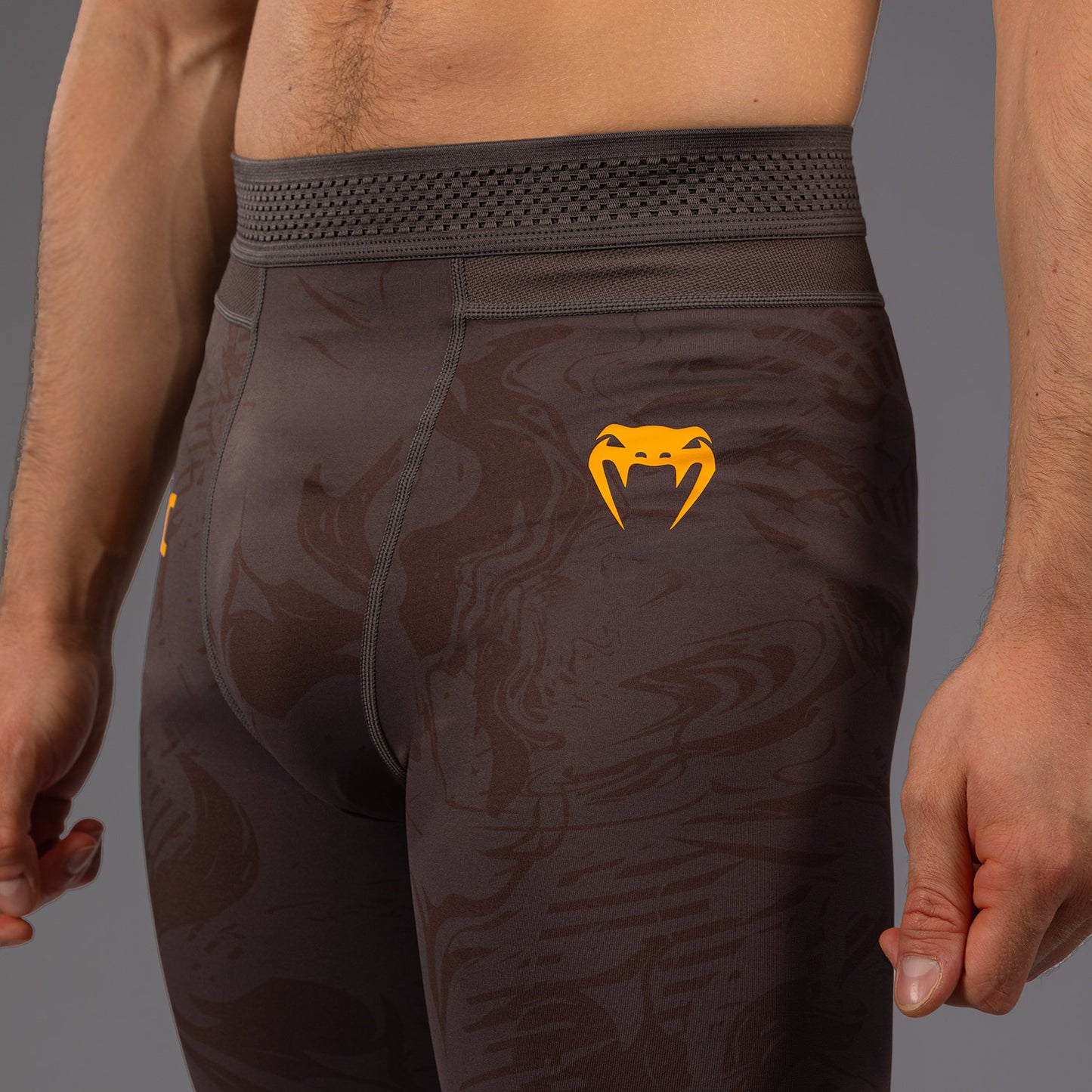 UFC Fusion by Venum Fight Week Pantaloni a compressione - Marrone terra