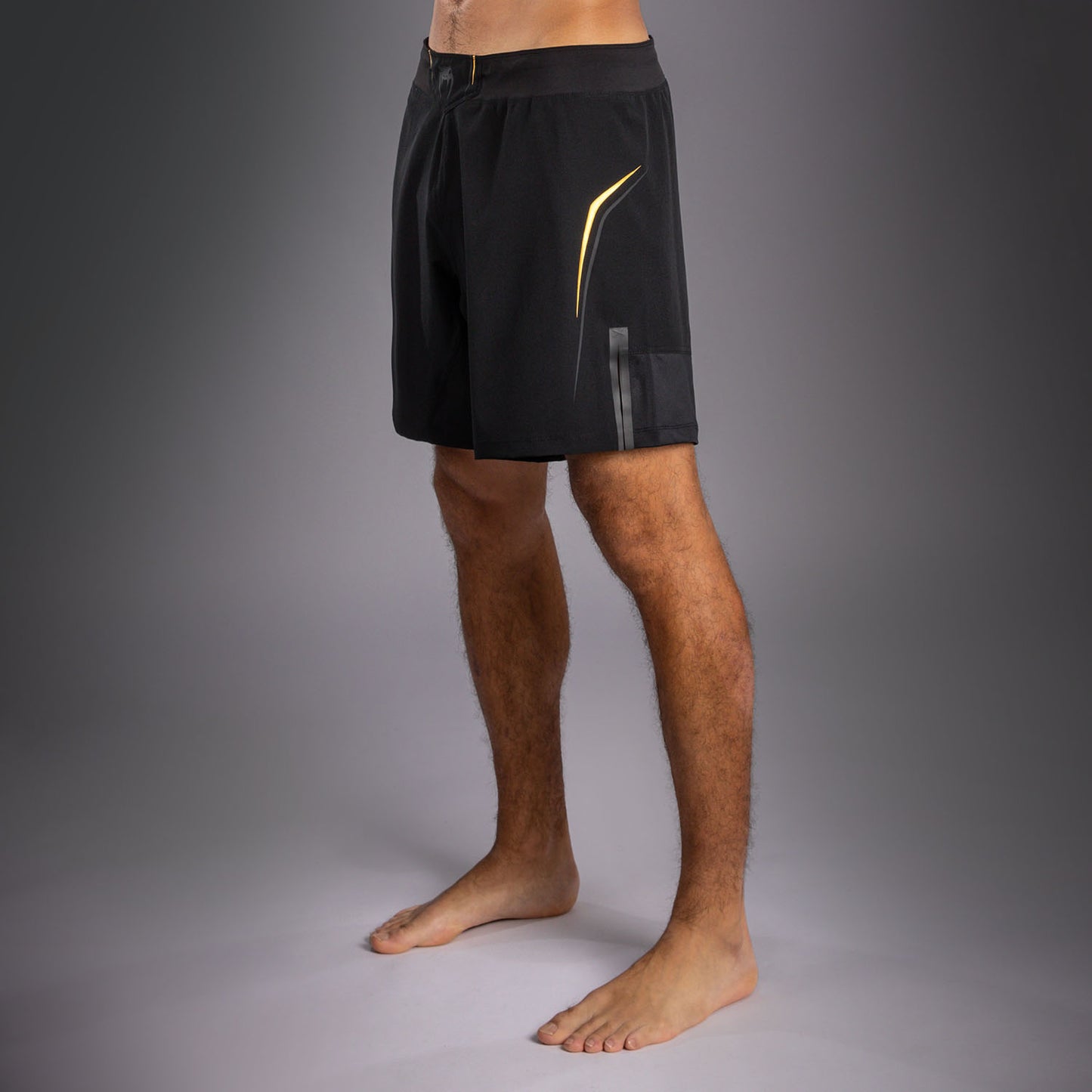 Venum G-Core Pantaloncini da Combattimento - Nero/Oro