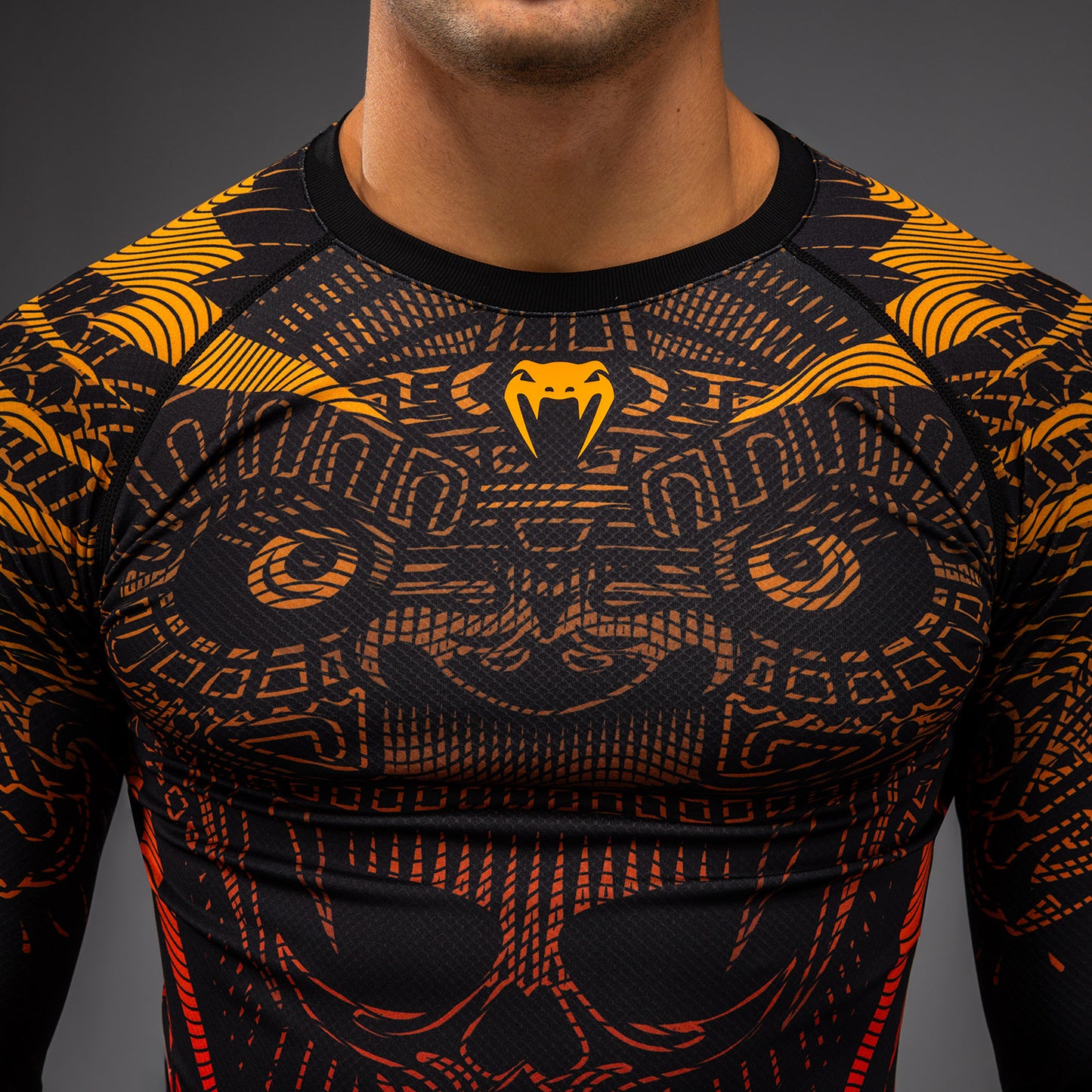 Venum Quetzal Fury Rashguard a Maniche Lunghe - Nero/Rosso Fury/Arancione