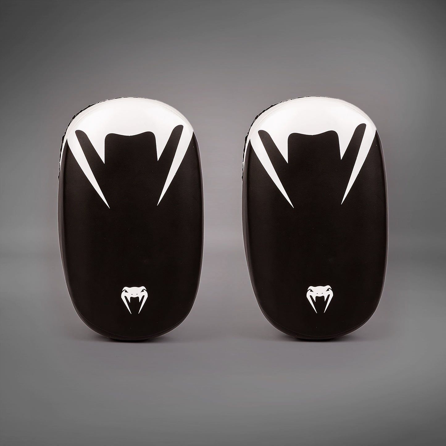 Venum Paos in microfibra Kickboxing 2.0 - Nero/Bianco