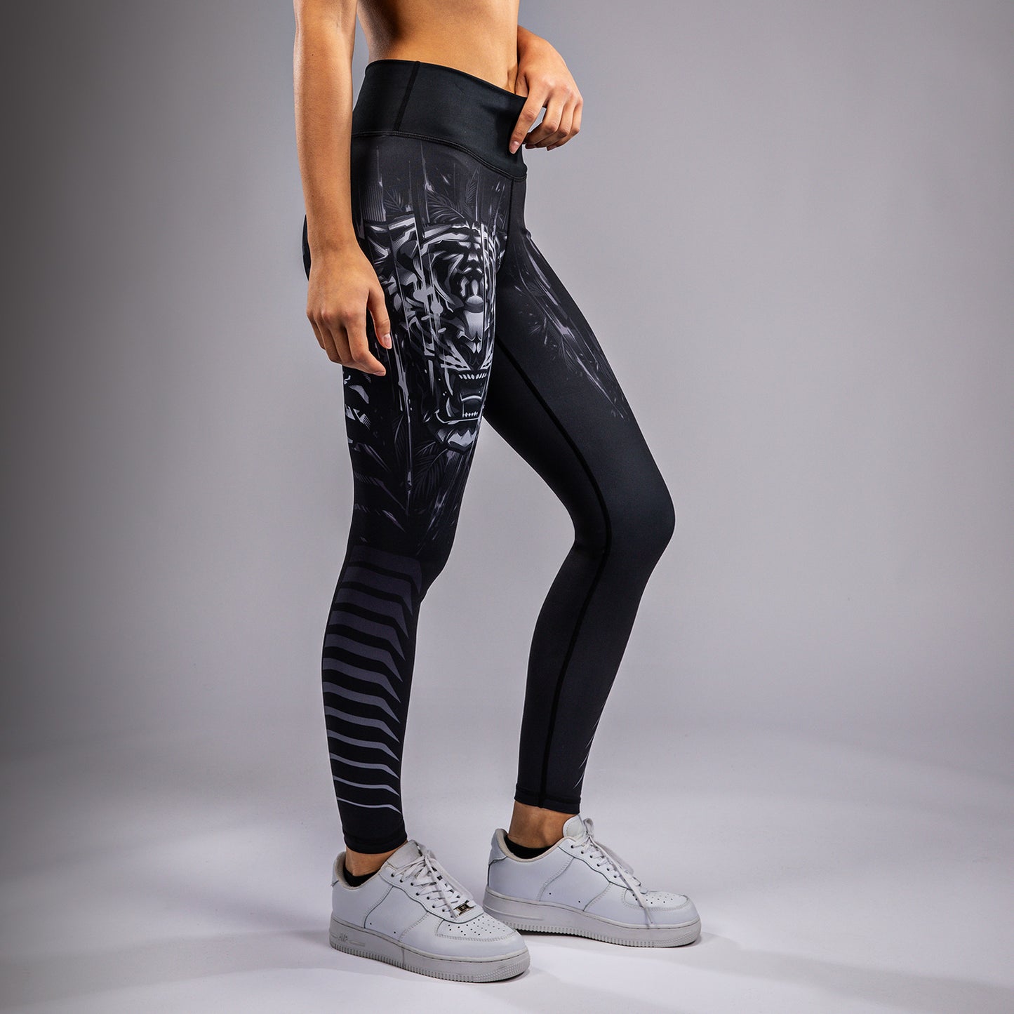Venum Tiger Leggings Donna - Nero/Argento