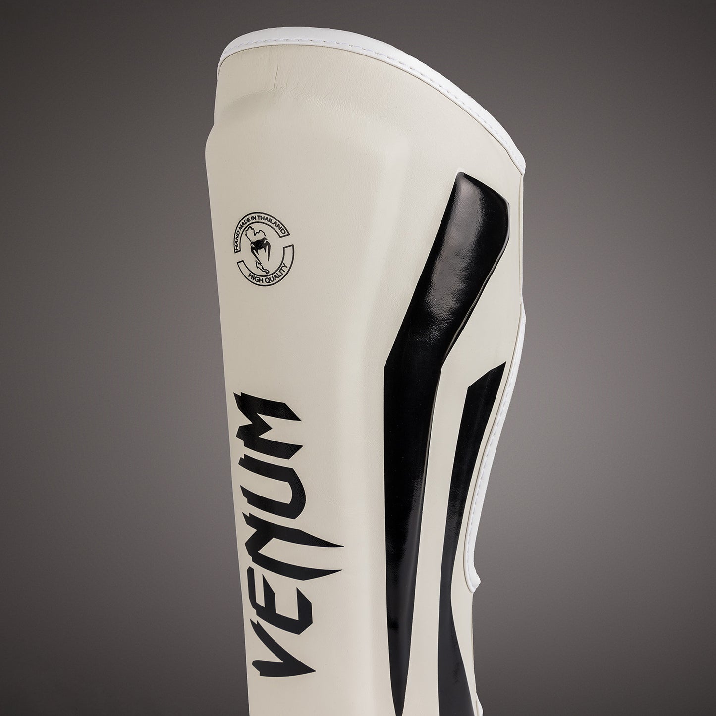 Venum Elite Parastinchi con parapiede - Bianco/Nero