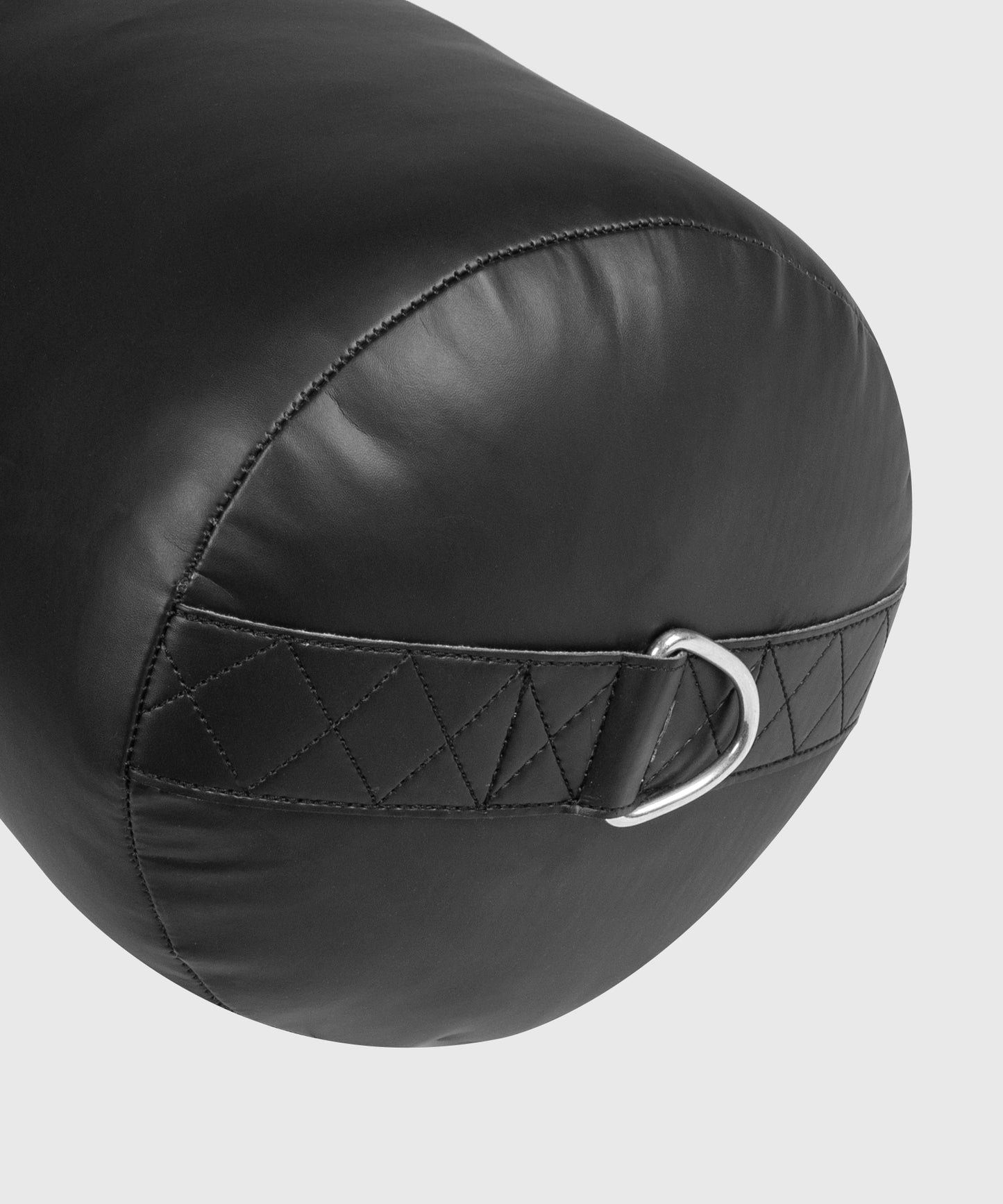 Venum Origins Sacco da boxe - Nero/Nero (montaggio a soffitto incluso)