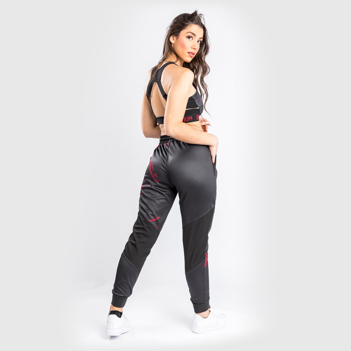 Pantaloni jogger UFC Venum Authentic Fight Week 2.0 - Donna - Nero/Rosso