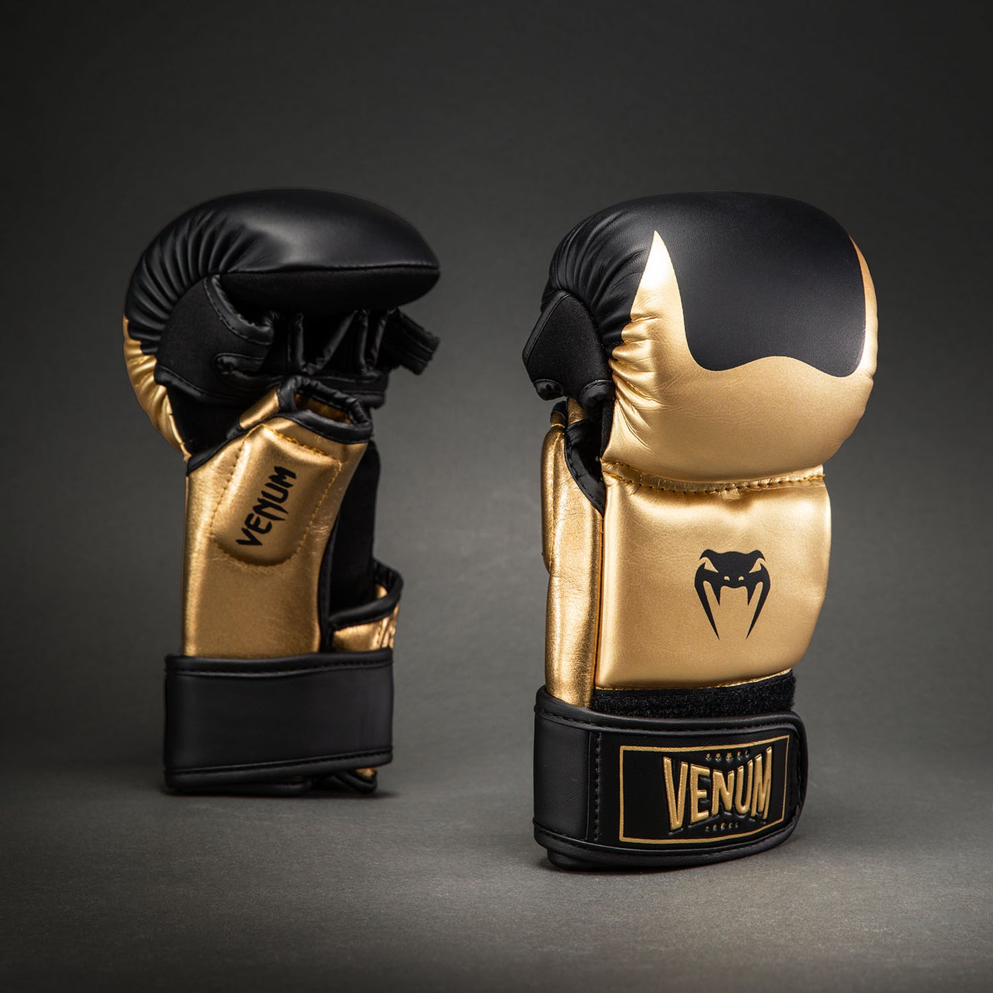 Venum Attack 2.0 Guanti da Sparring – Oro/Nero