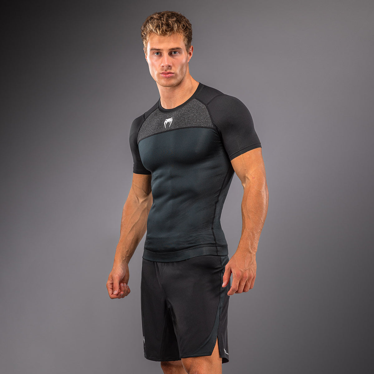 Venum G-Fit Scale Rashguard a maniche corte - Nero