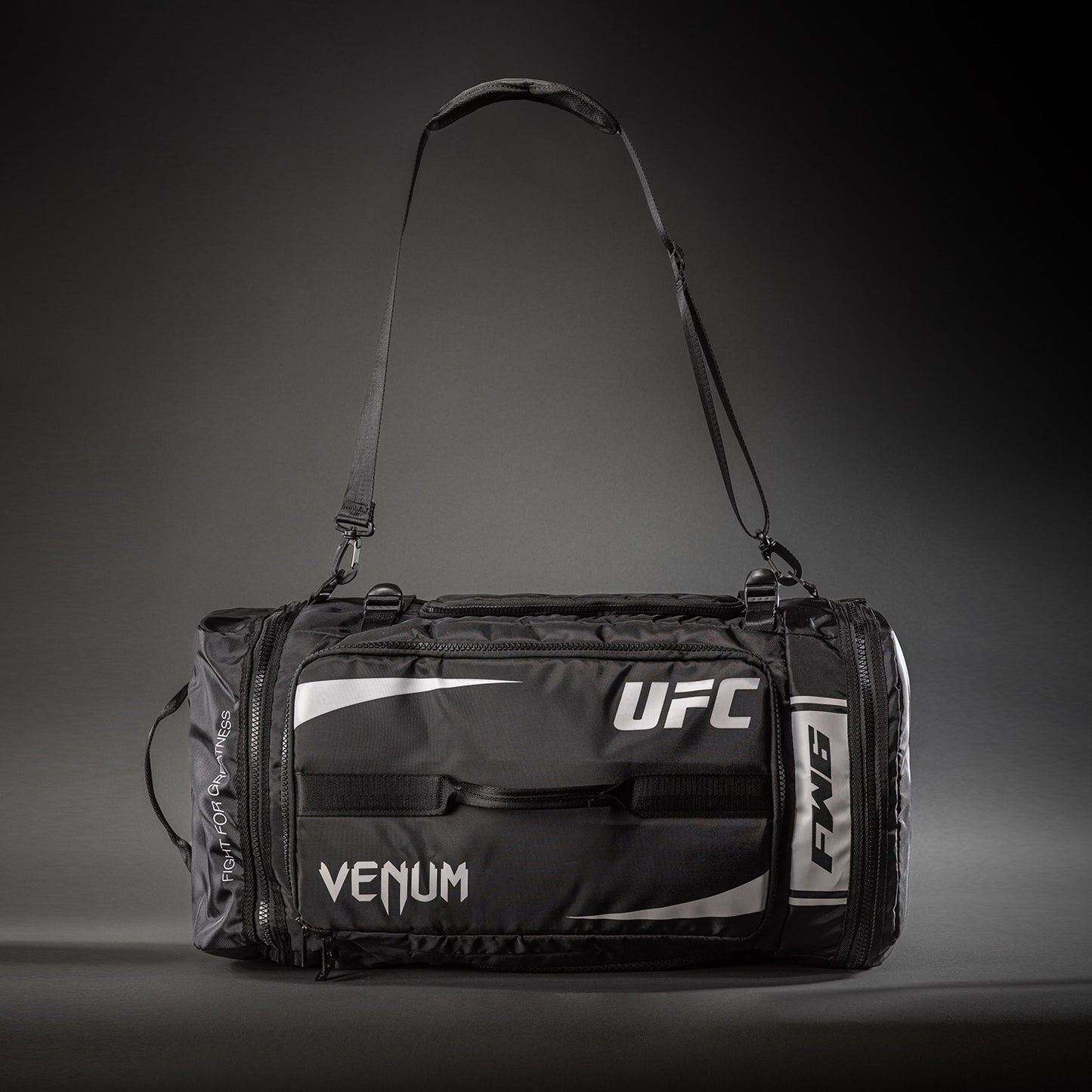 UFC Unity by Venum Authentic Fight Week Borsa per Attrezzatura – Nero/Bianco