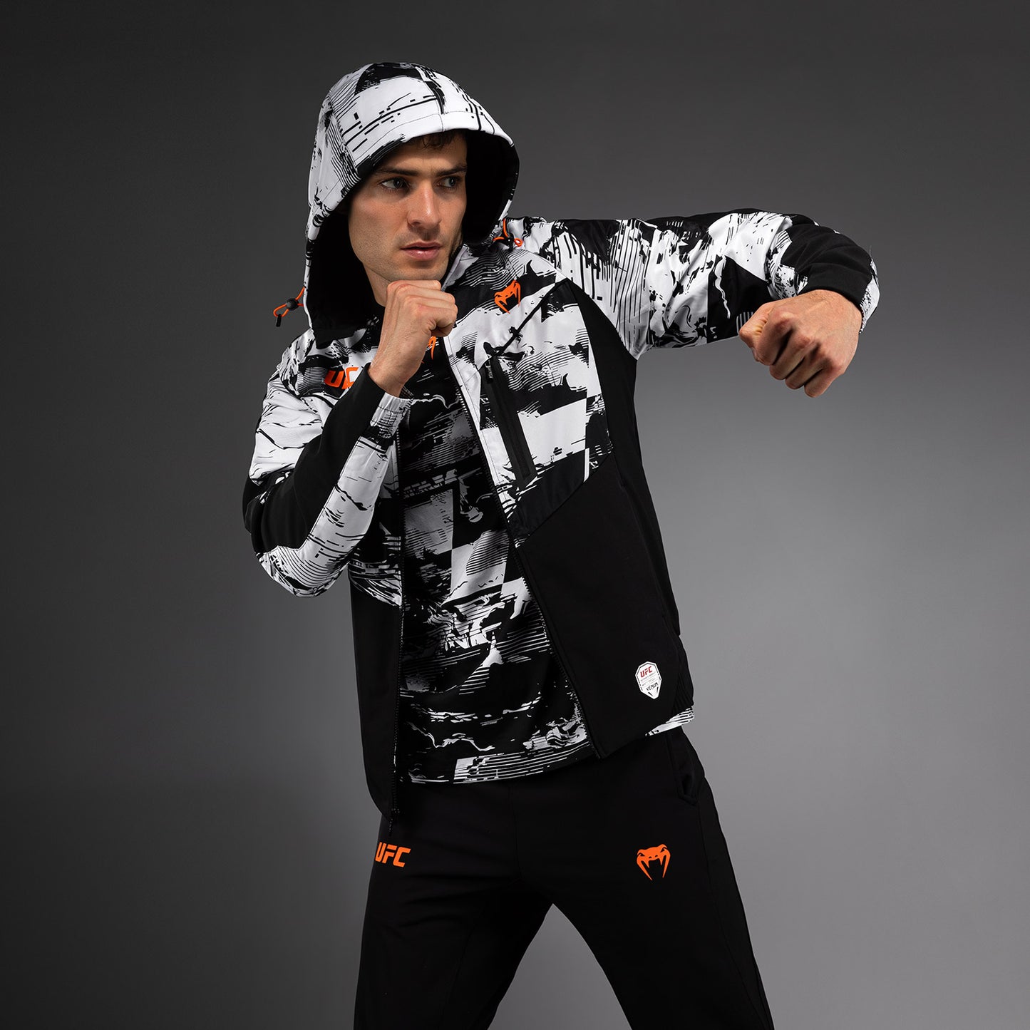 UFC Zenith by Venum Authentic Fight Week Felpa con zip Uomo - Bianco