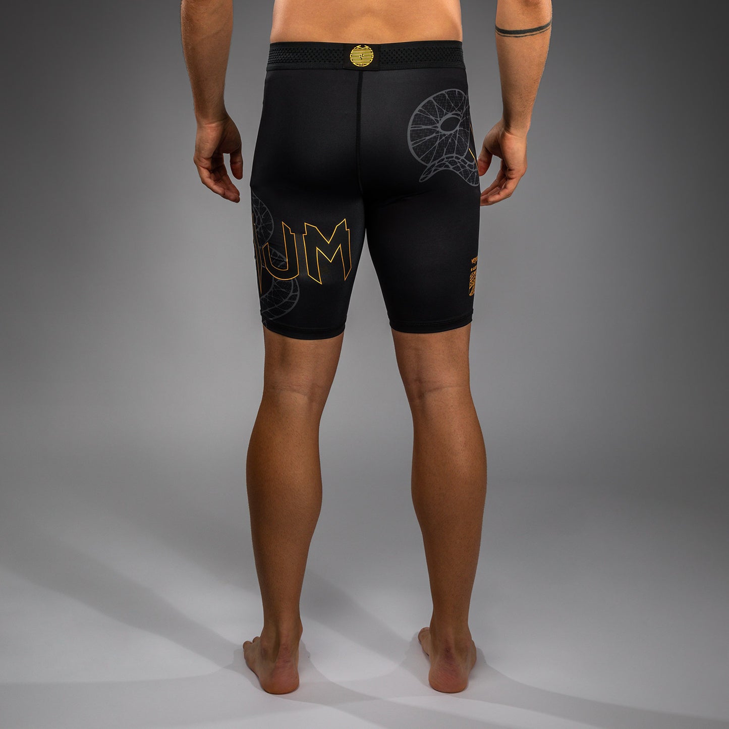 Venum Serpenti Pantaloncini Vale Tudo – Nero/Argento/Oro