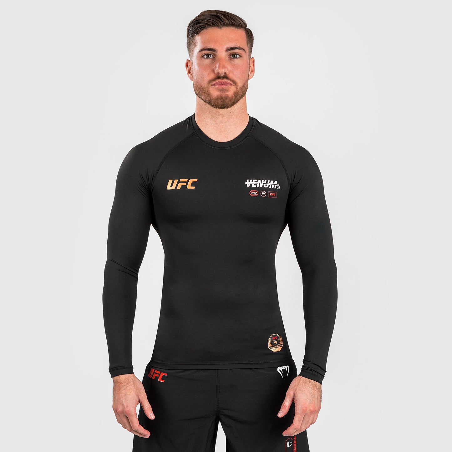UFC Adrenaline by Venum Fight Week Rashguard a manica lunga Performance da Uomo - Nero