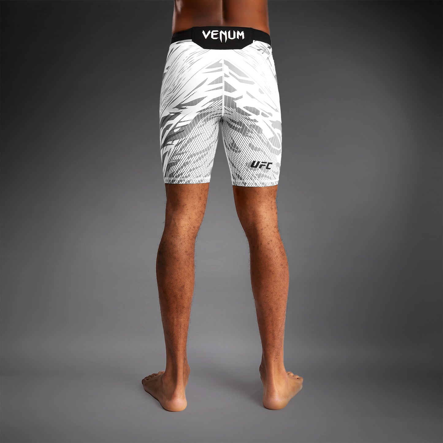 UFC Fusion by Venum Personalizzati Authentic Fight Night Vale Tudo Shorts per Uomo - Bianco