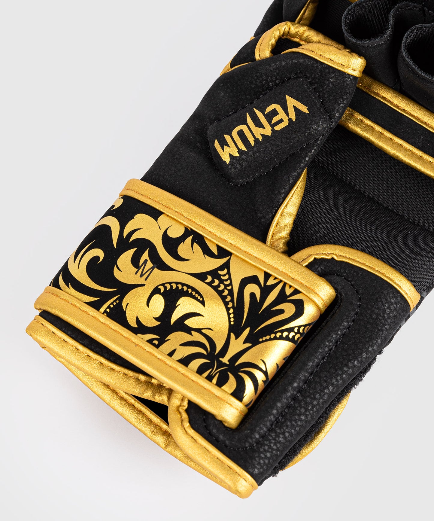 Venum x Topuria Unmatched Edition Guanti da Sparring MMA - Nero/Oro