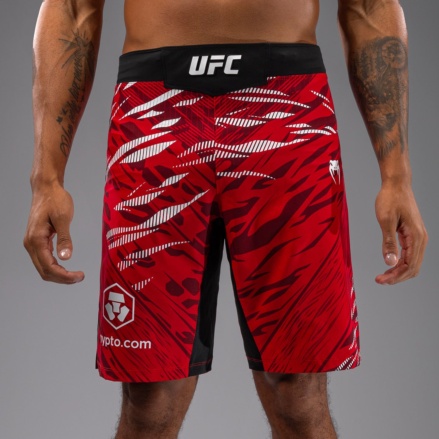UFC Fusion by Venum Authentic Fight Night Shorts da Lotta per Uomo - Fit Largo - Rosso