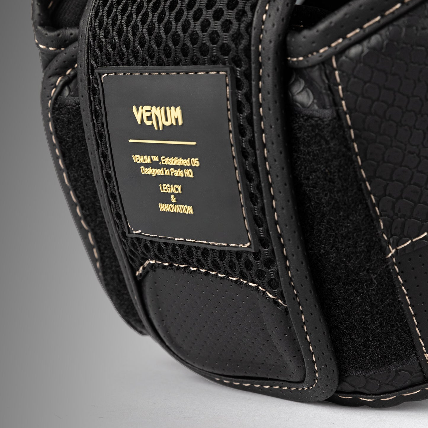 Venum Impact Evo Scales Casco Protettivo – Nero