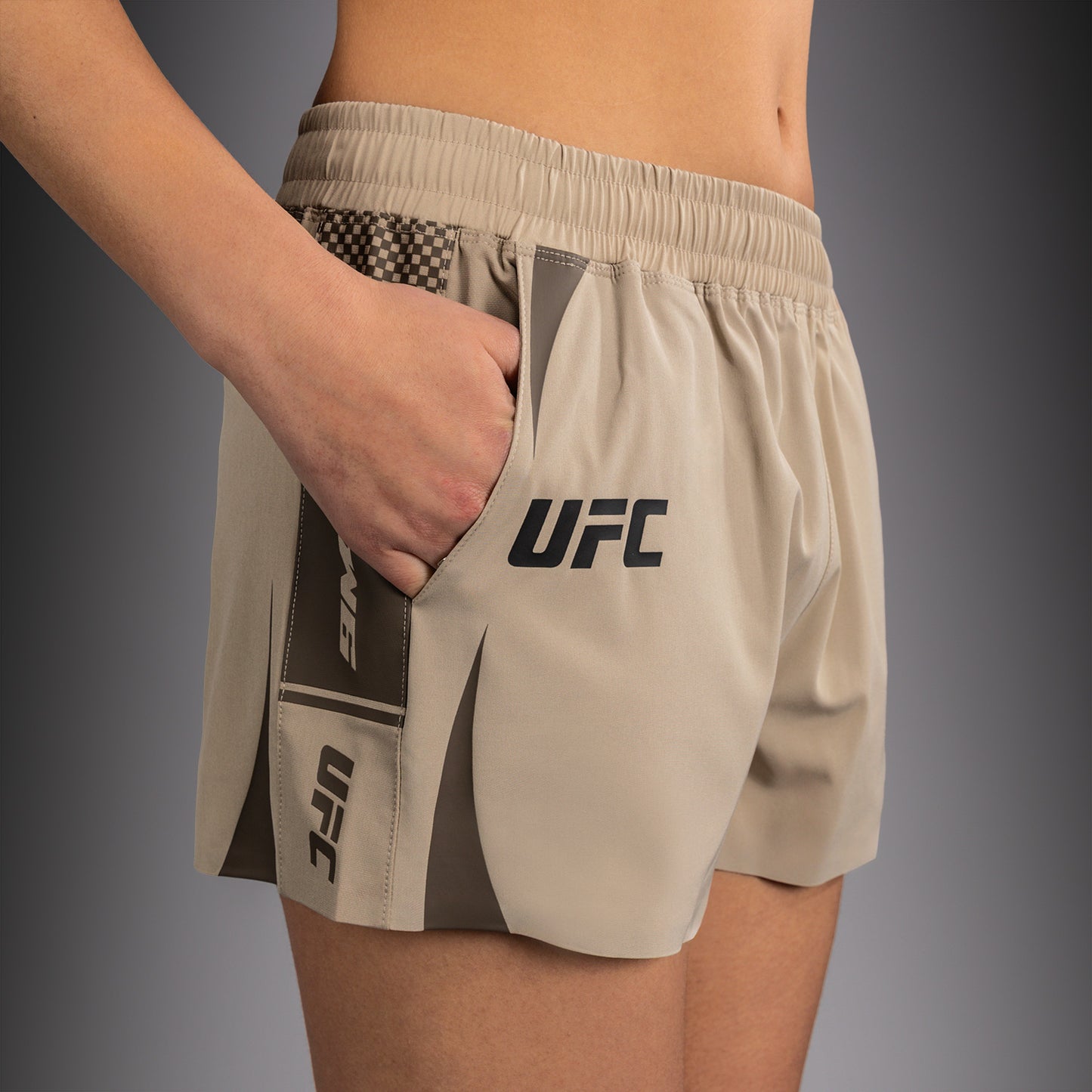 Venum UFC Unity by Venum Authentic Fight Week Pantaloncini Tecnici da Donna - Sabbia