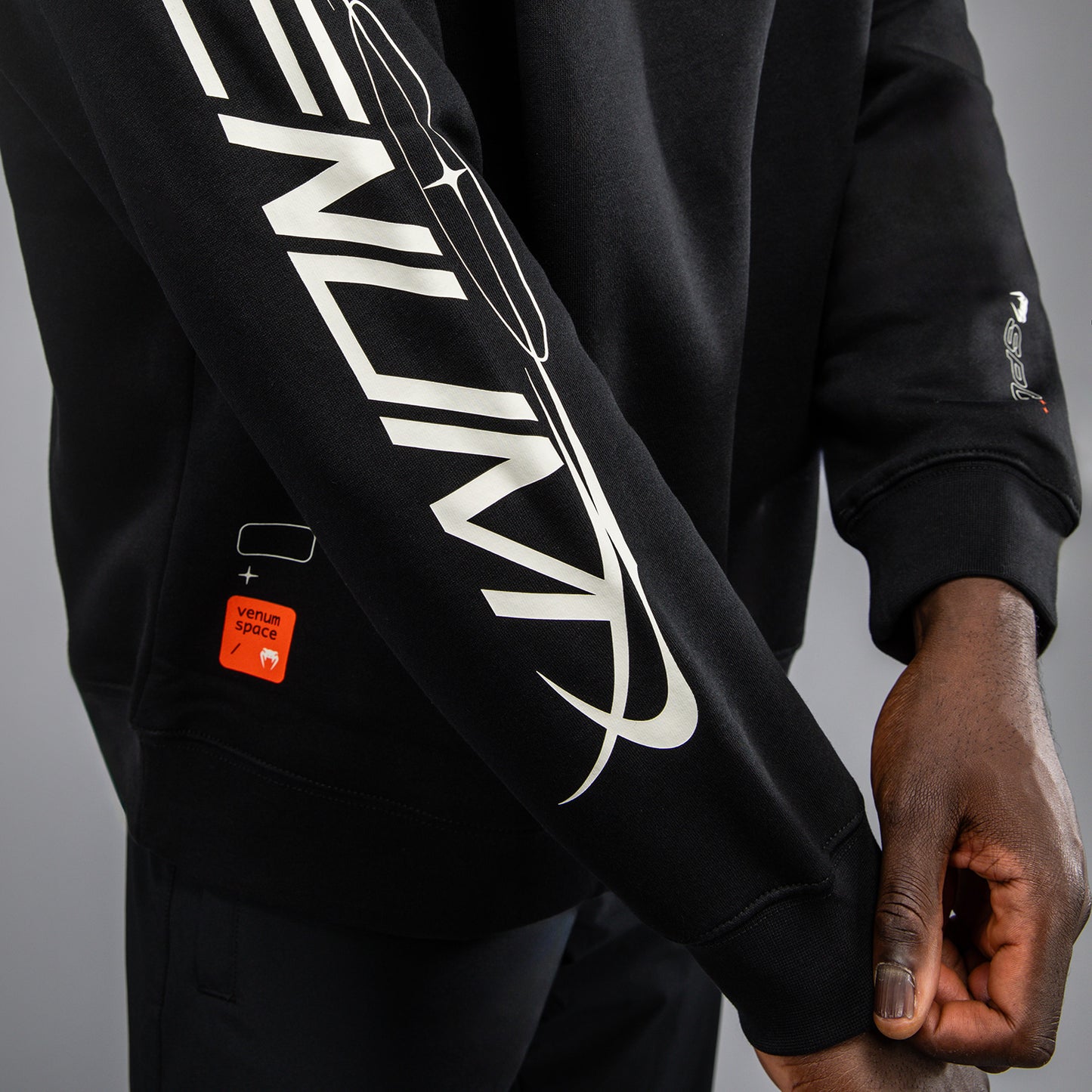 Venum Eclipse Felpa Mezza Zip – Nero/Avorio