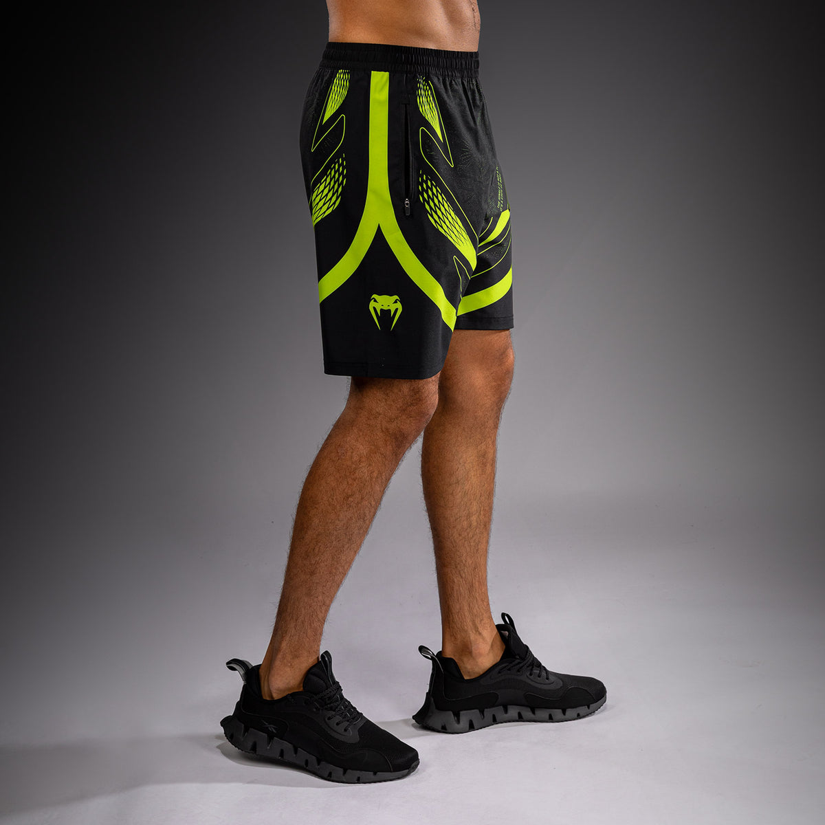 Venum Amazonia Reborn Pantaloncini da allenamento - Nero/Verde
