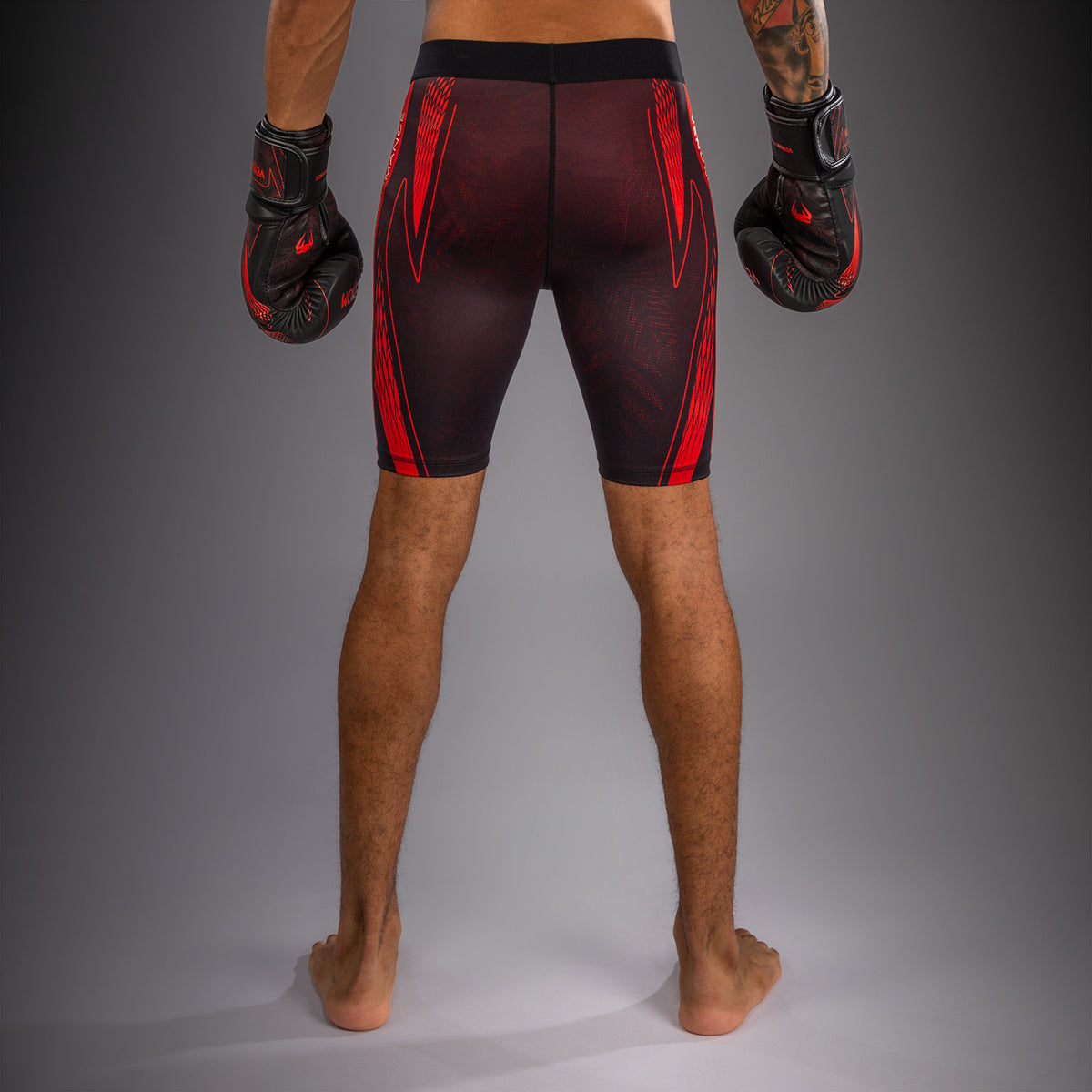 Venum Amazonia Reborn Pantaloncini a compressione - Nero/Rosso