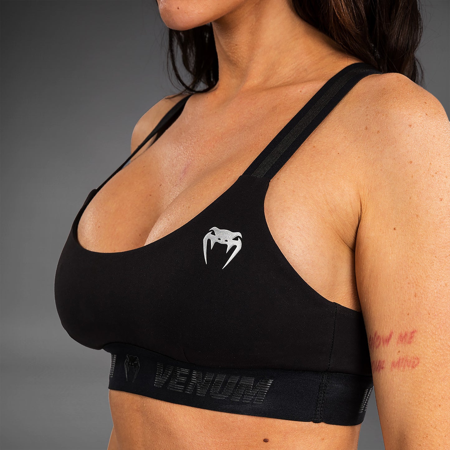 Venum Elevate Reggiseno sportivo da donna - Nero