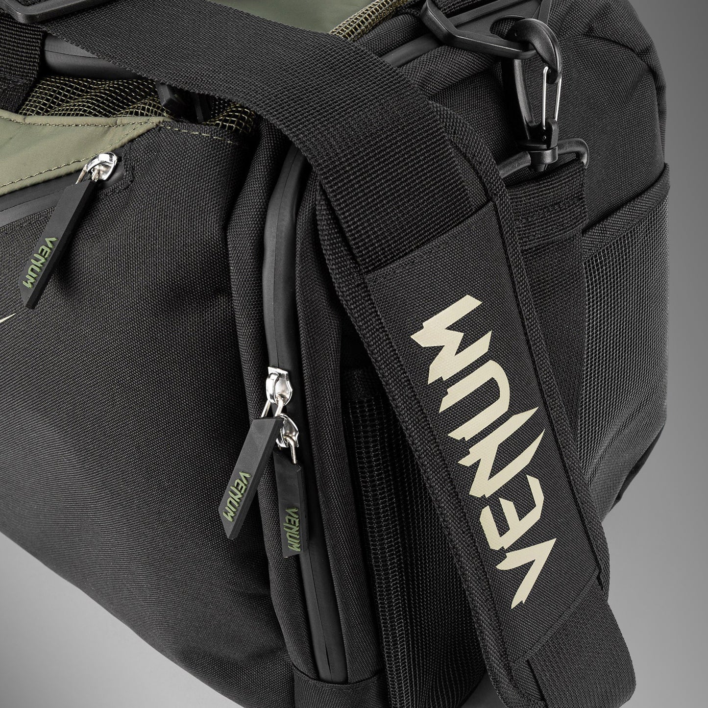 Venum Trainer Lite Evo Borsa Sportiva (48L) – Kaki/Nero