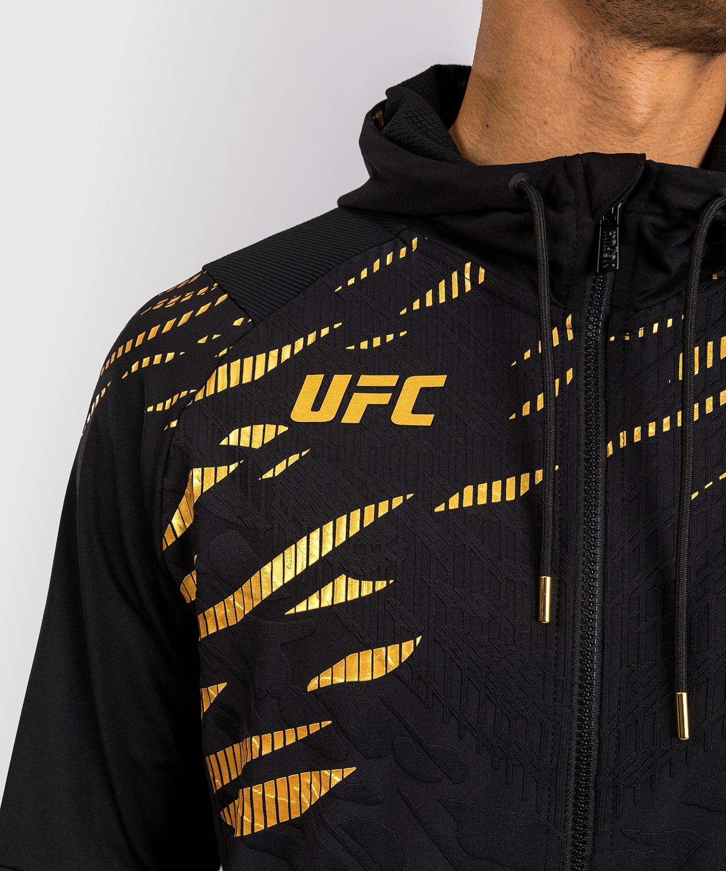 UFC Fusion by Venum Authentic Fight Night Felpa con Cappuccio per Uomo - Champion