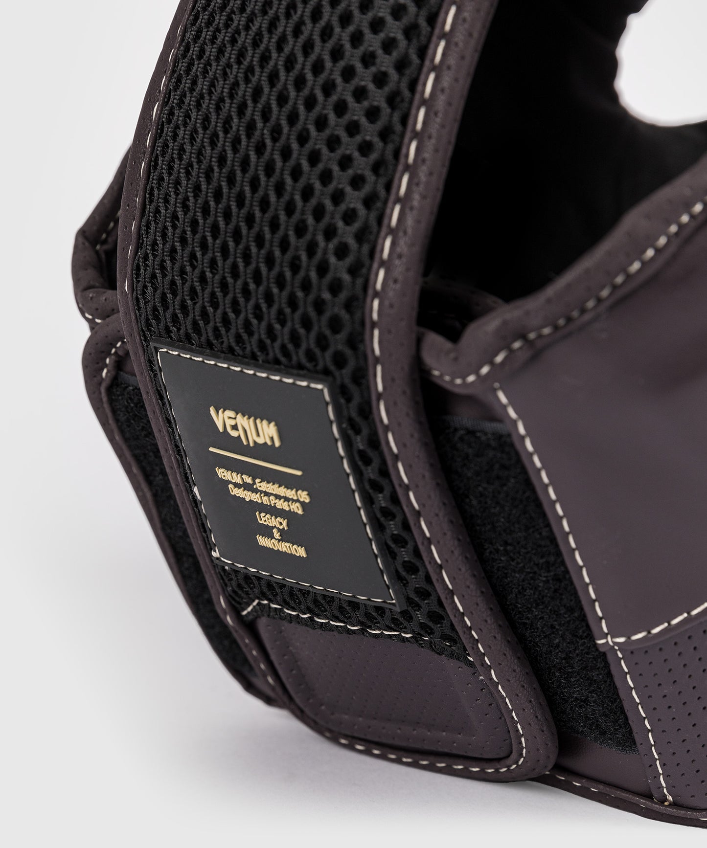 Venum Impact Evo Casco - Chocolate