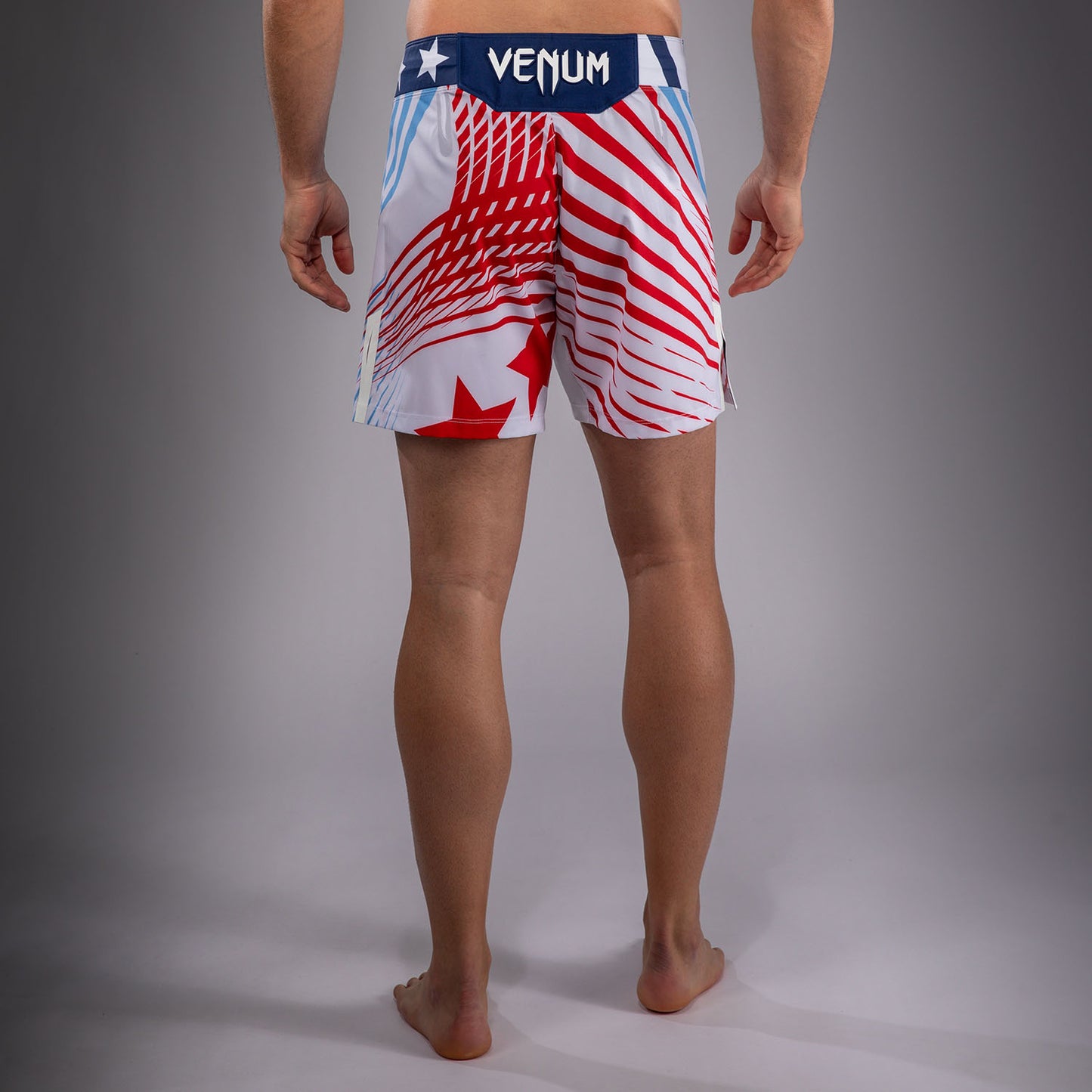 Official UFC Freedom 250 by Venum Personalizzato Authentic Fight Night Pantaloncini da combattimento taglio corto da uomo - Bianco