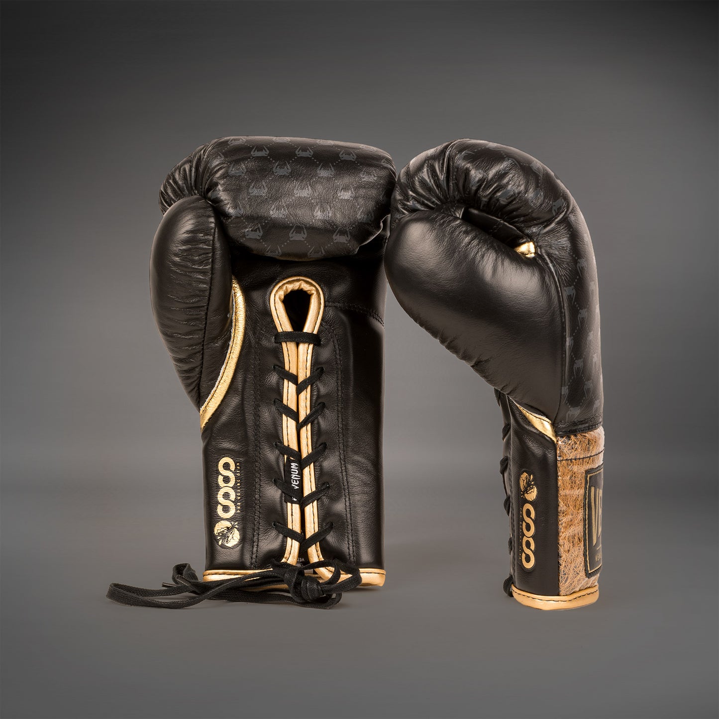 Guantoni da boxe Venum Coco Monogram Pro - Nero intenso