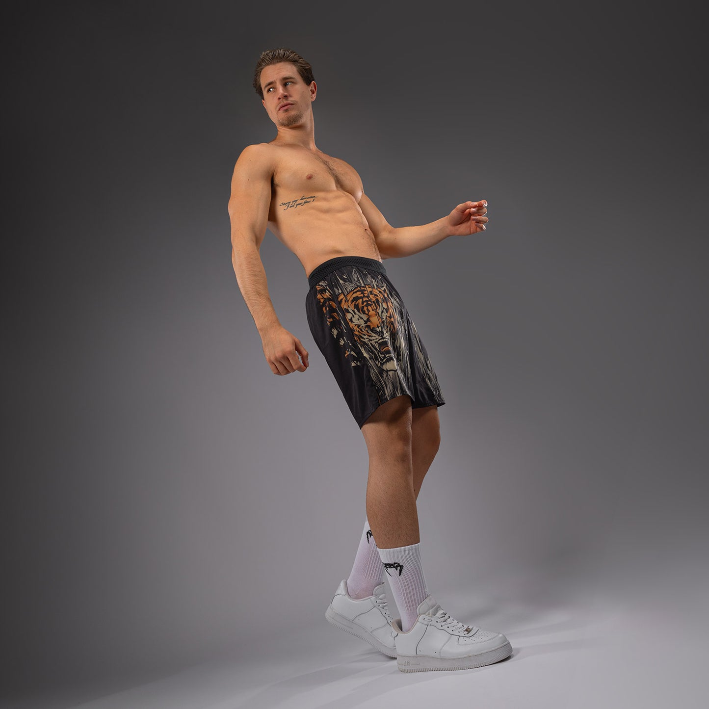 Venum Tiger Pantaloni da Allenamento Uomo - Nero/Arancione Neon